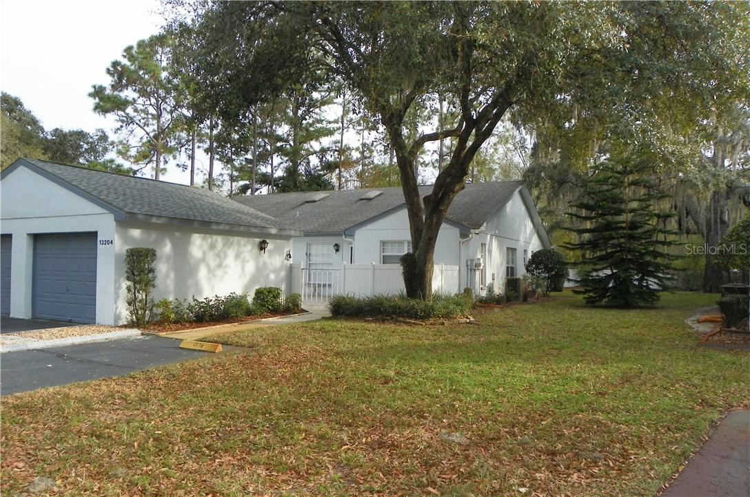 13204 Cypress Hill Dr., Hudson, FL 34669