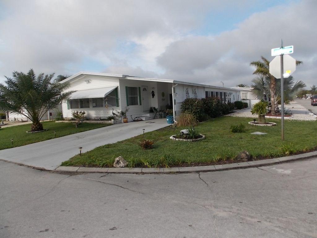 12213 Longhorn Dr., Hudson, FL 34667