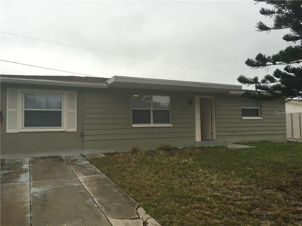 3729 Kingsbury Dr., Holiday, FL 34691