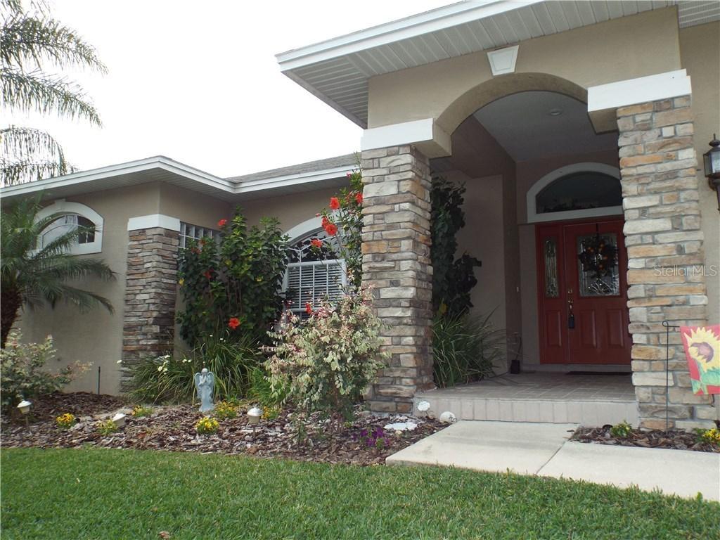 2644 Brookside Bluff Loop, Lakeland, FL 33813