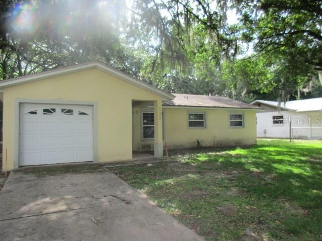 533 Robin Hill Cir., Brandon, FL 33511