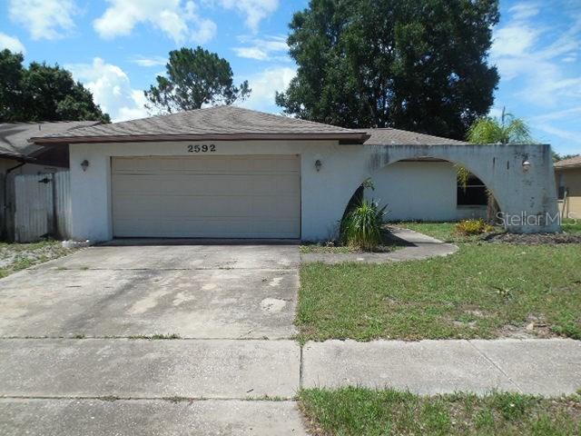 2592 Wildwood Ln., Palm Harbor, FL 34684