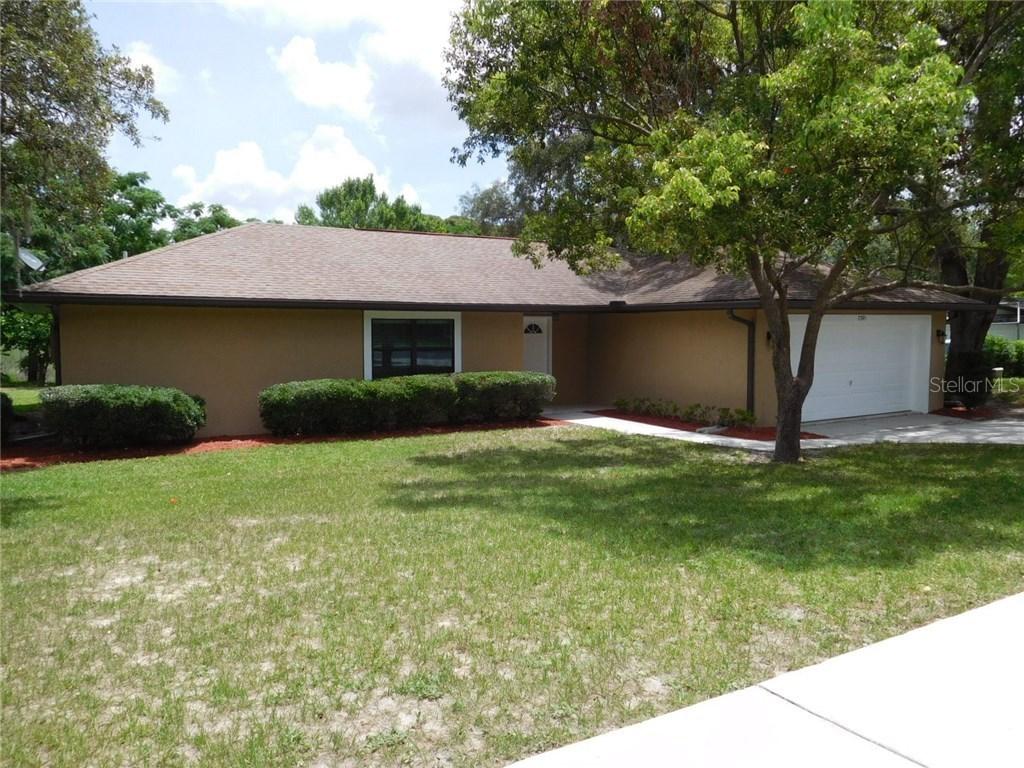 7395 Holiday Dr., Spring Hill, FL 34606