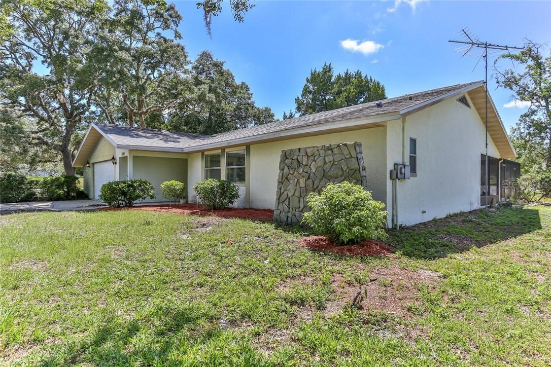 7349 Edinburgh Way, Weeki Wachee, FL 34613