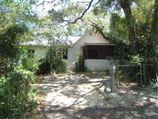 408 S Highland Ave., Tarpon Springs, FL 34689