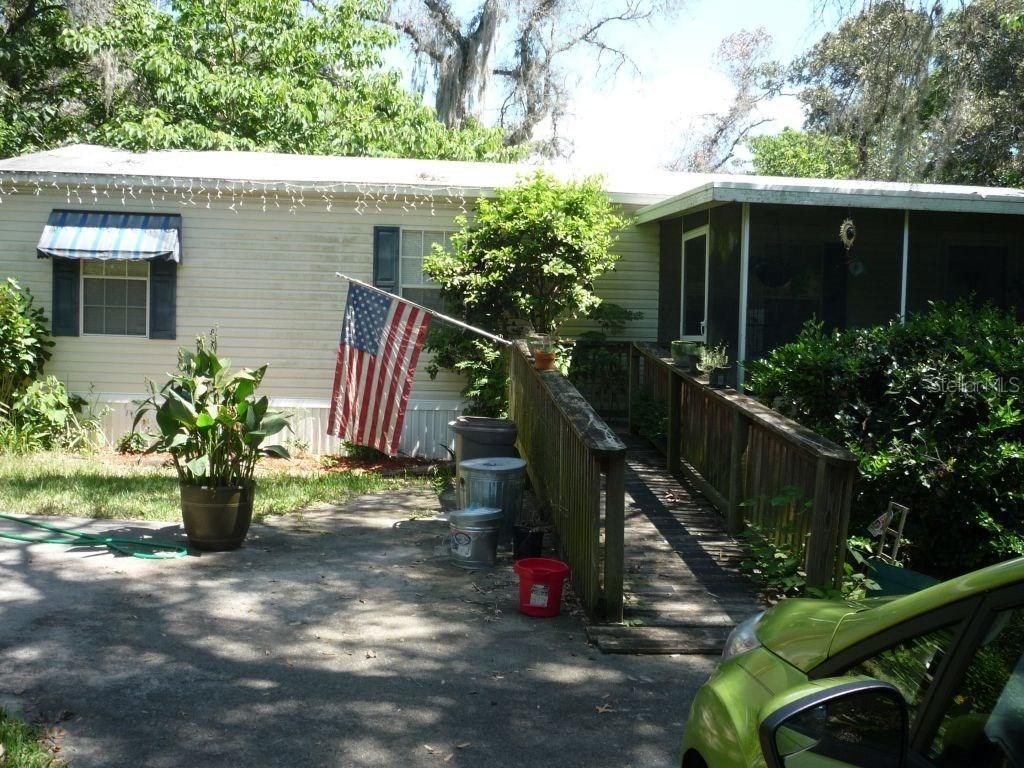9725 Gary St., Hudson, FL 34669