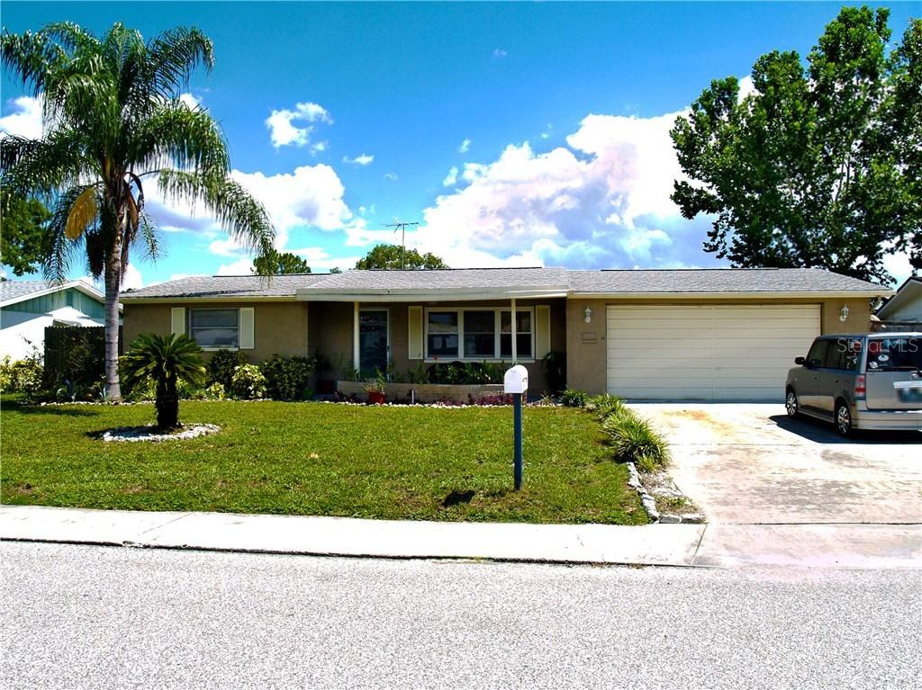5300 Falcon Dr., Holiday, FL 34690