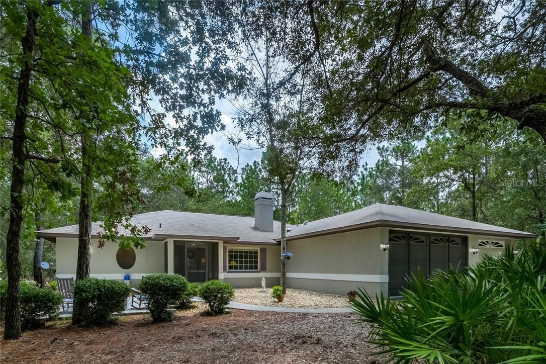 17318 Nighthawk Rd., Weeki Wachee, FL 34614