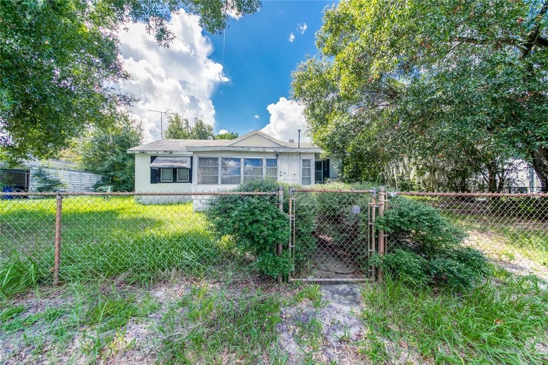 1532 Roselawn St., Winter Haven, FL 33880
