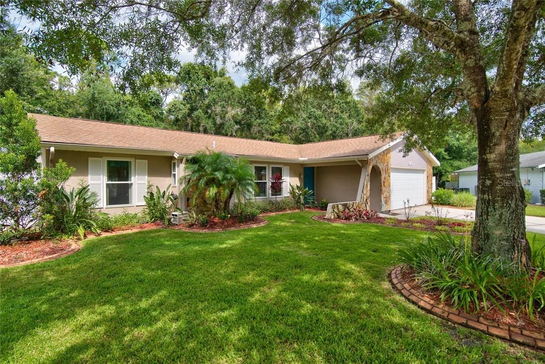 825 Jacaranda Dr., Oldsmar, FL 34677