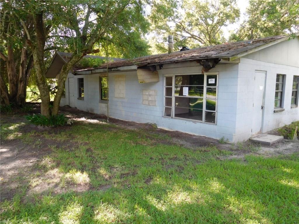 17148 Pasco Acres Dr., Spring Hill, FL 34610