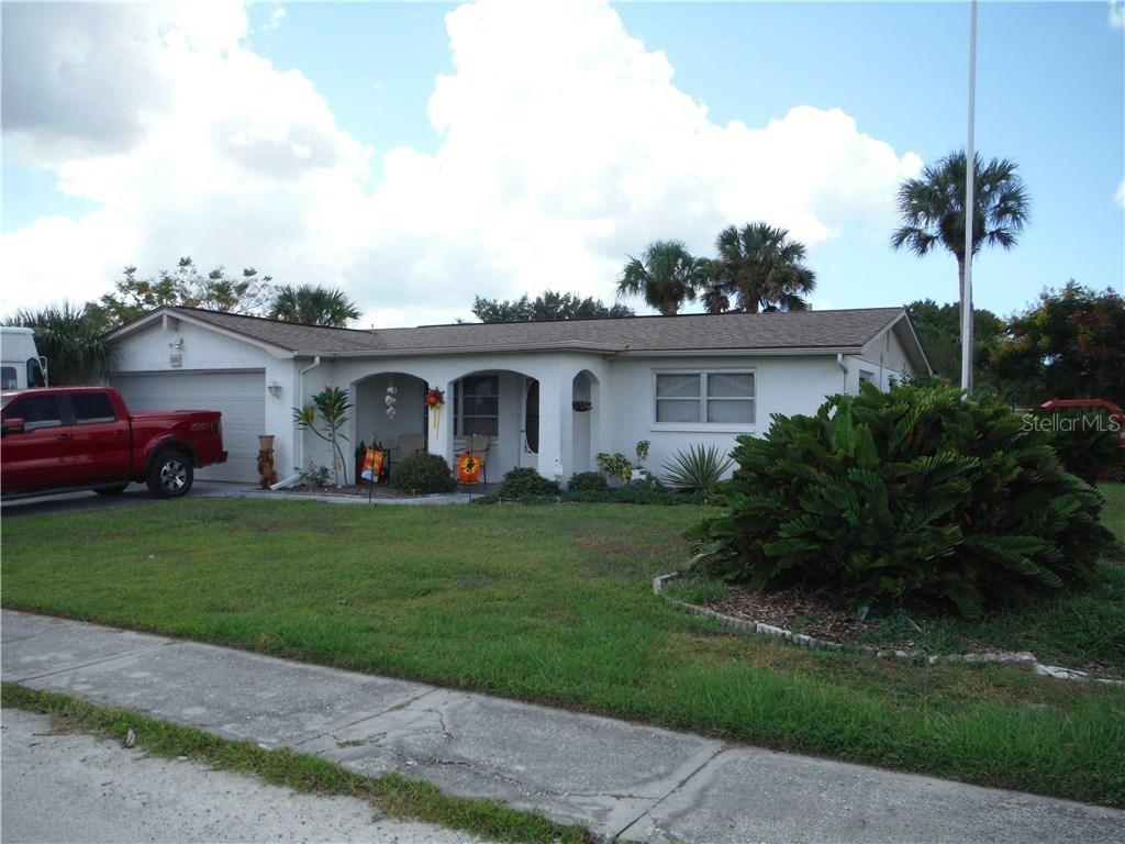 10101 Kingswood Ln., Port Richey, FL 34668