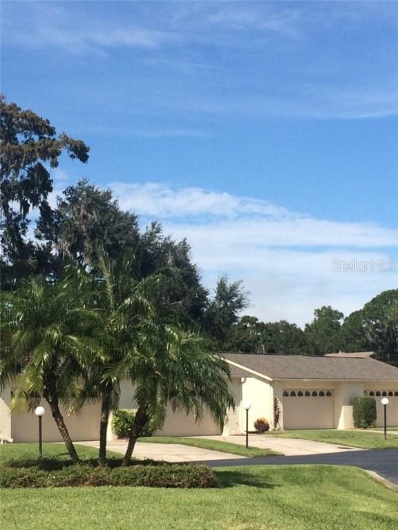 2253 Cypress Cove Dr., Tavares, FL 32778