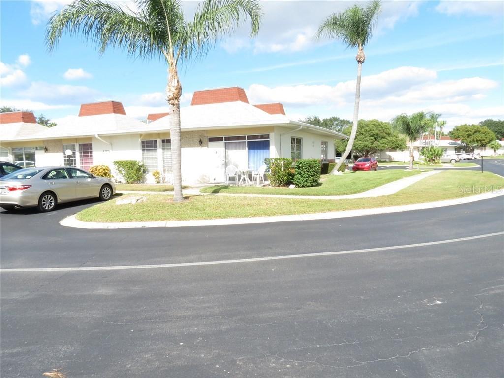 4367 Tahitian Gardens Cir. #H, Holiday, FL 34691