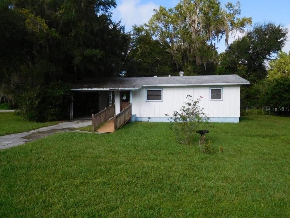 801 Whiteway Dr., Brooksville, FL 34601