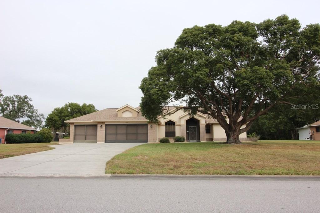 10209 Hoover St., Spring Hill, FL 34608