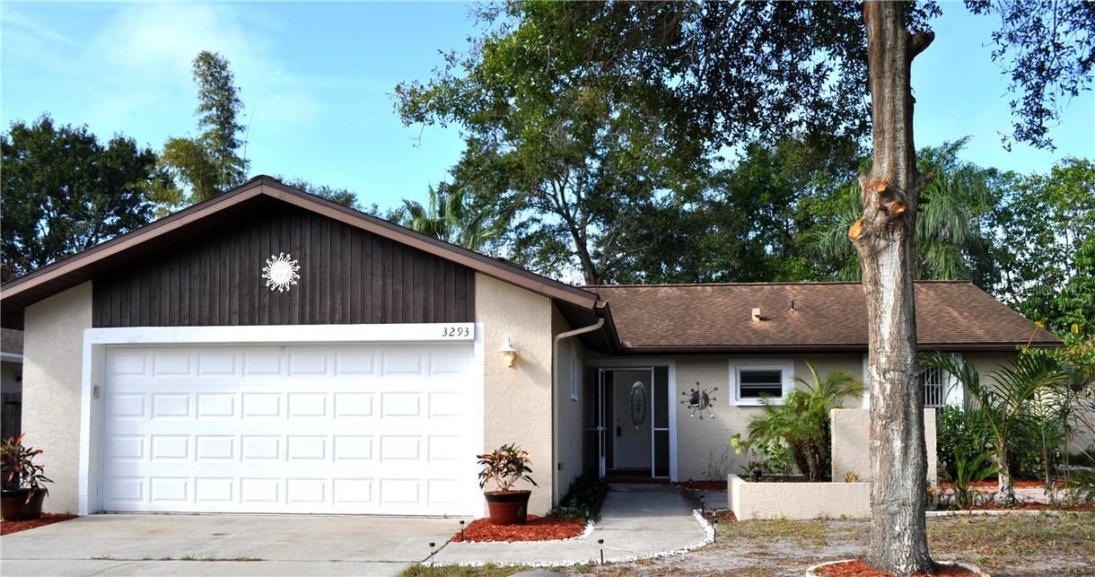 3293 Carriage Dr., Palm Harbor, FL 34684