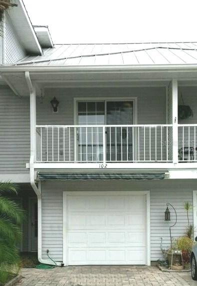 2015 Vista Del Sol Cir. #102, Lutz, FL 33558