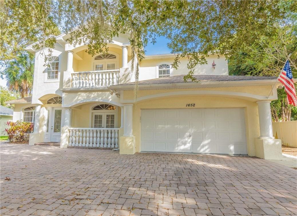 1652 Meyers Cove Dr., Tarpon Springs, FL 34689