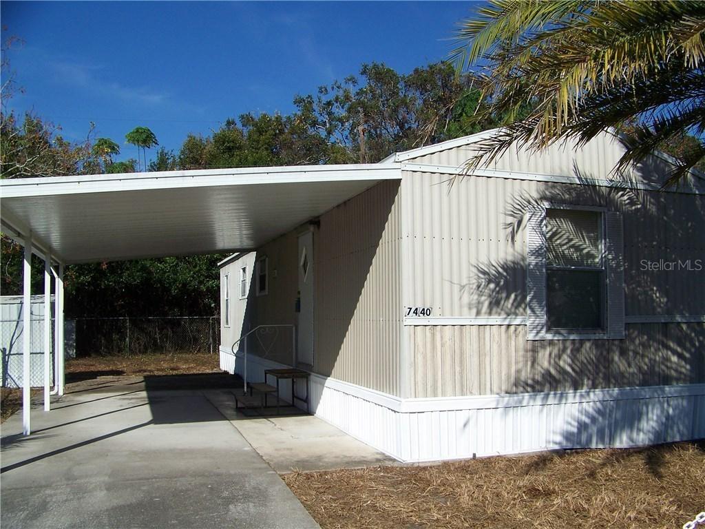 7440 Gulf Breeze Cir., Hudson, FL 34667