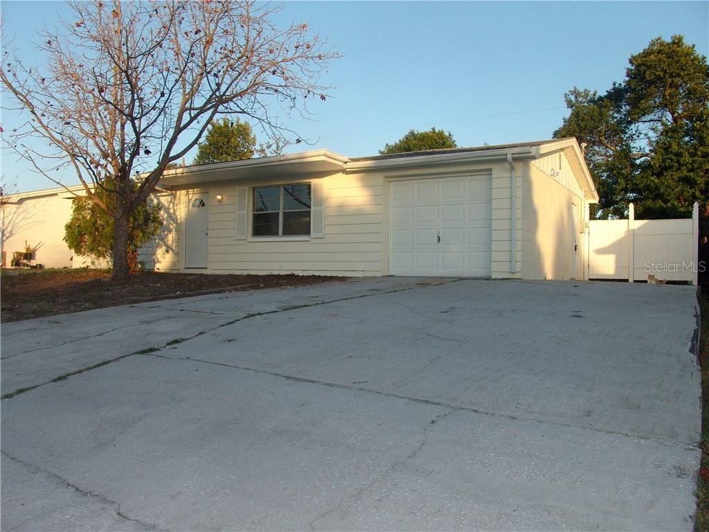 3556 Sheryl Hill Dr., Holiday, FL 34691