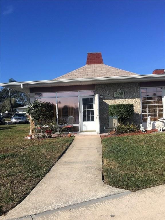 4358 Tahitian Gardens Cir. #E, Holiday, FL 34691