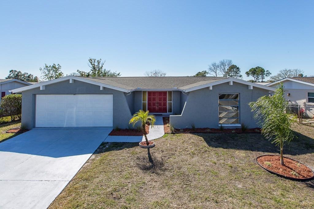 9729 Lake Chrise Ln., Port Richey, FL 34668