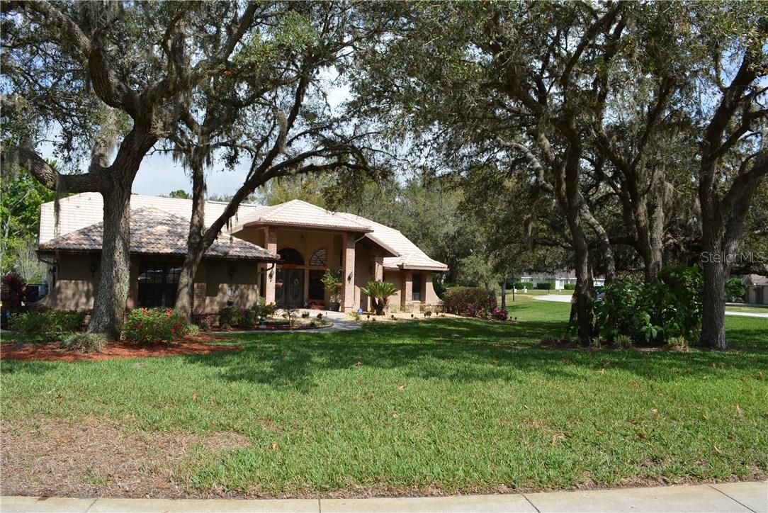 6491 Laurel Oak Dr., Weeki Wachee, FL 34607