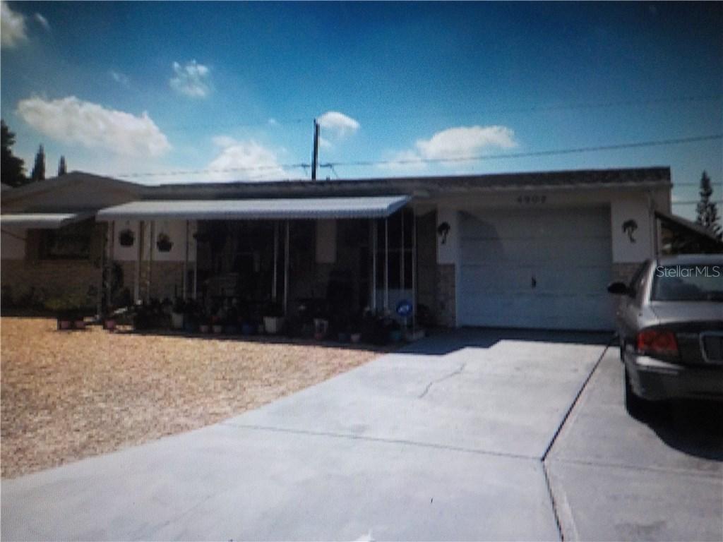 4902 Panorama Ave., Holiday, FL 34690