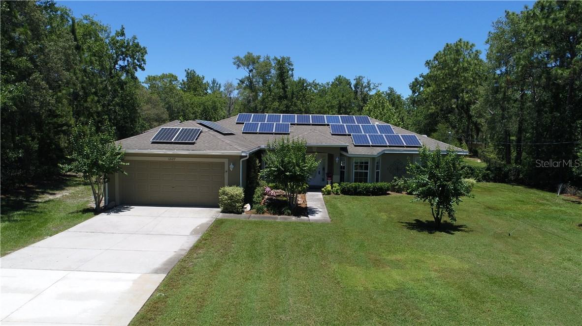 12127 Pine Club Cir., Weeki Wachee, FL 34614