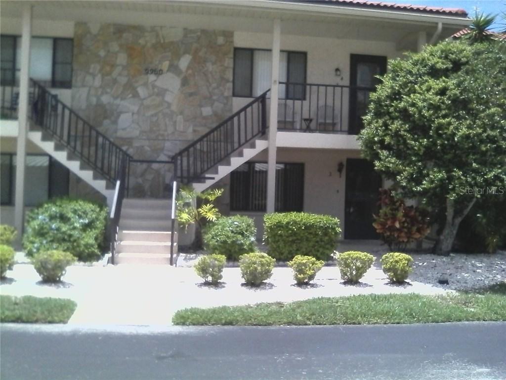 9960 Eagles Point Cir. #2, Port Richey, FL 34668