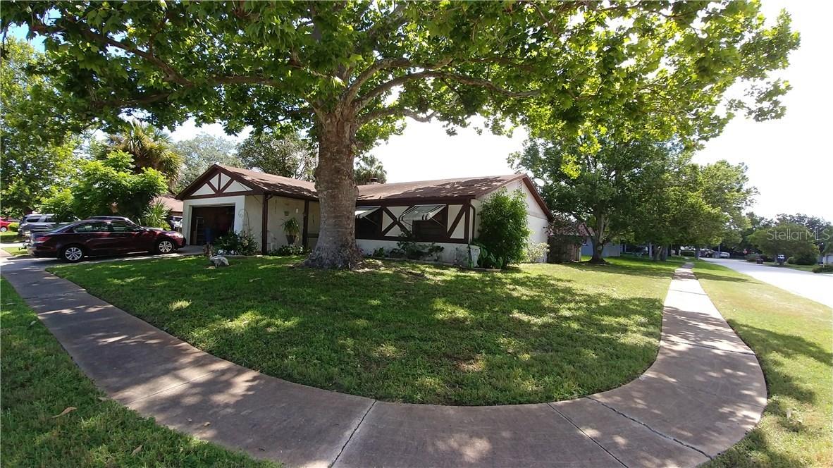 16026 Surrey Dr., Hudson, FL 34667