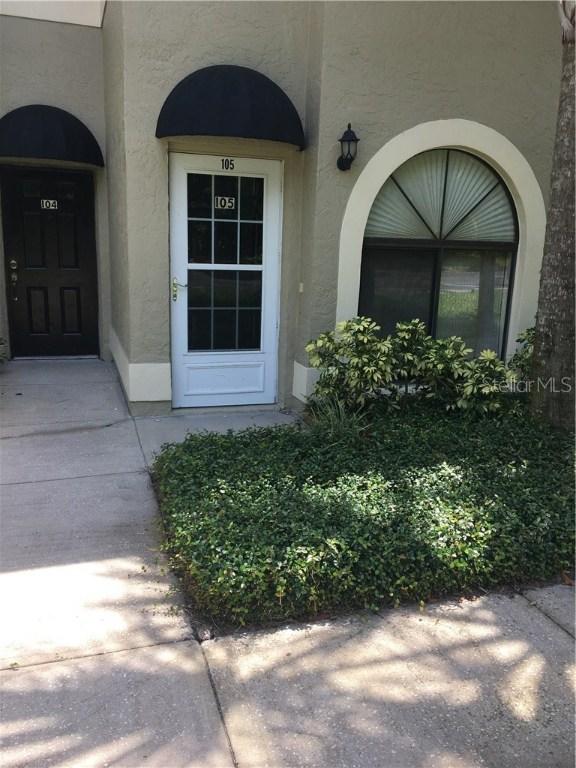 3583 Whispering Oaks Ln. #105, Palm Harbor, FL 34684