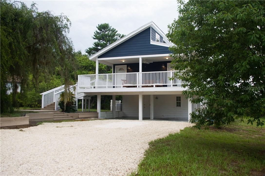 4515 Floreana Ave., Weeki Wachee, FL 34607