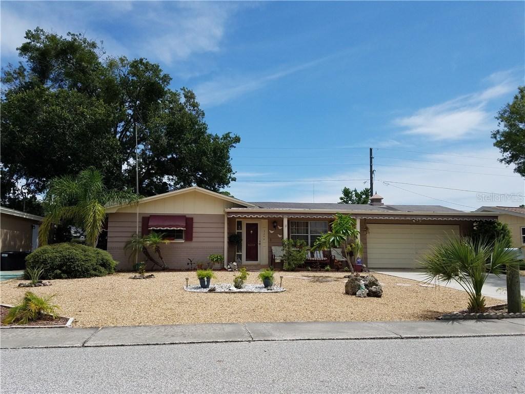 3244 Beacon Square Dr., Holiday, FL 34691