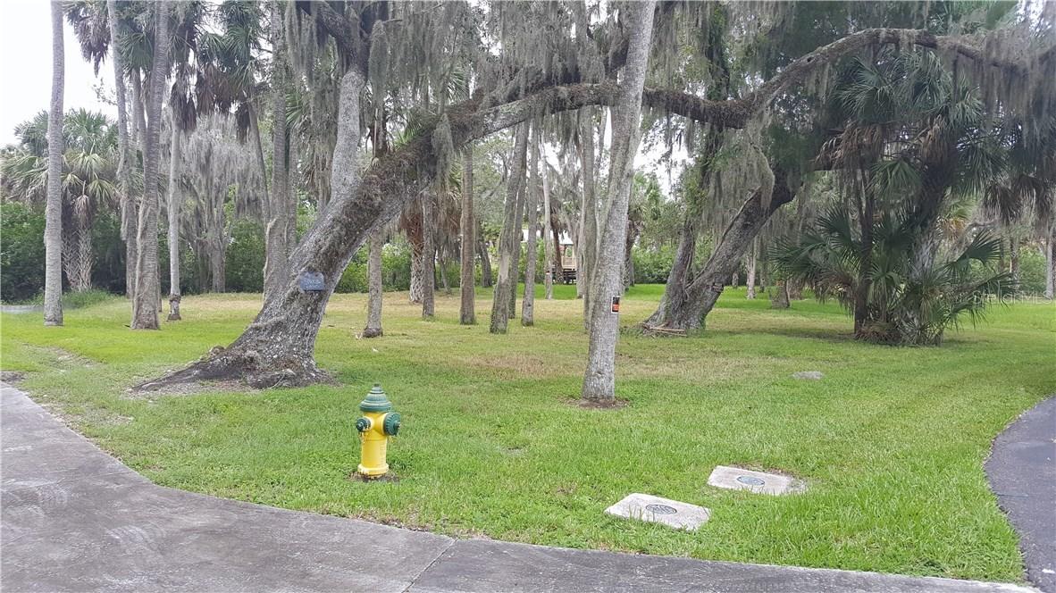 5418 Tropical Woods Ct., Port Richey, FL 34668