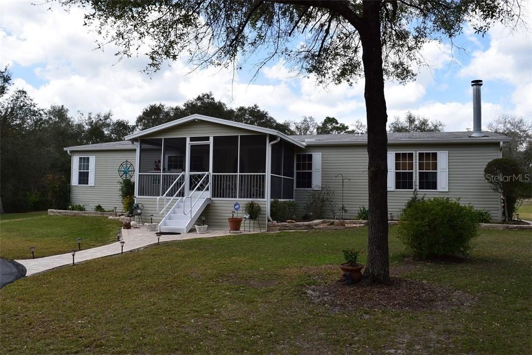 14215 Hurricane Dr., Weeki Wachee, FL 34614
