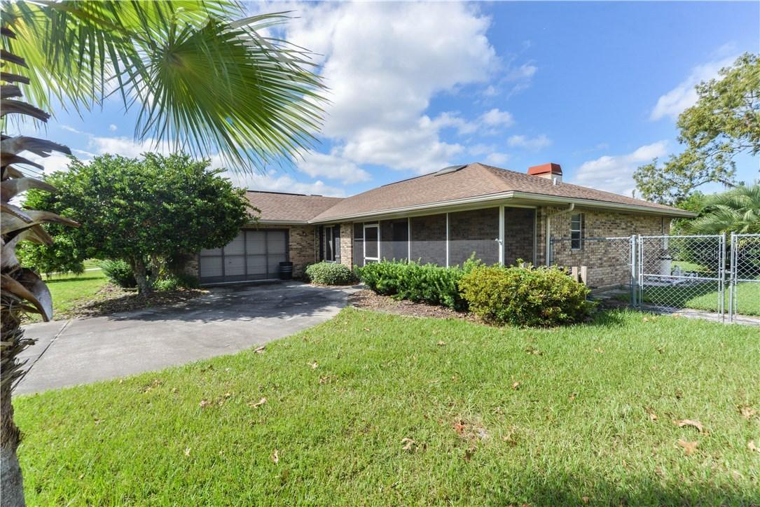 2353 Hawthorne Rd., Spring Hill, FL 34609