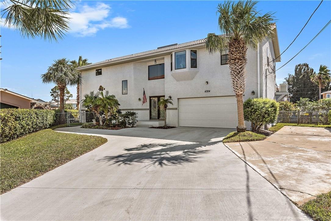 4304 Carlos Ct., Hernando Beach, FL 34607
