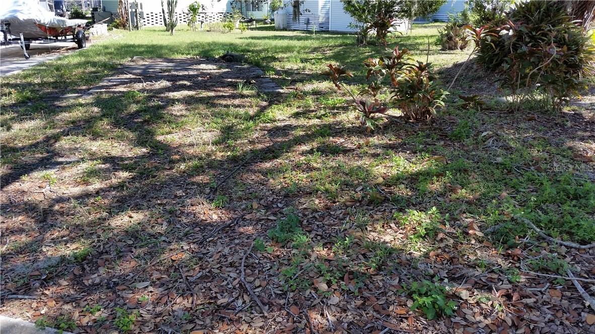 806 Elkan Dr, Tarpon Springs, FL 34689