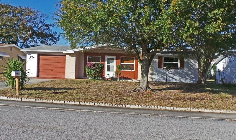 5227 Skyland Dr., Holiday, FL 34690