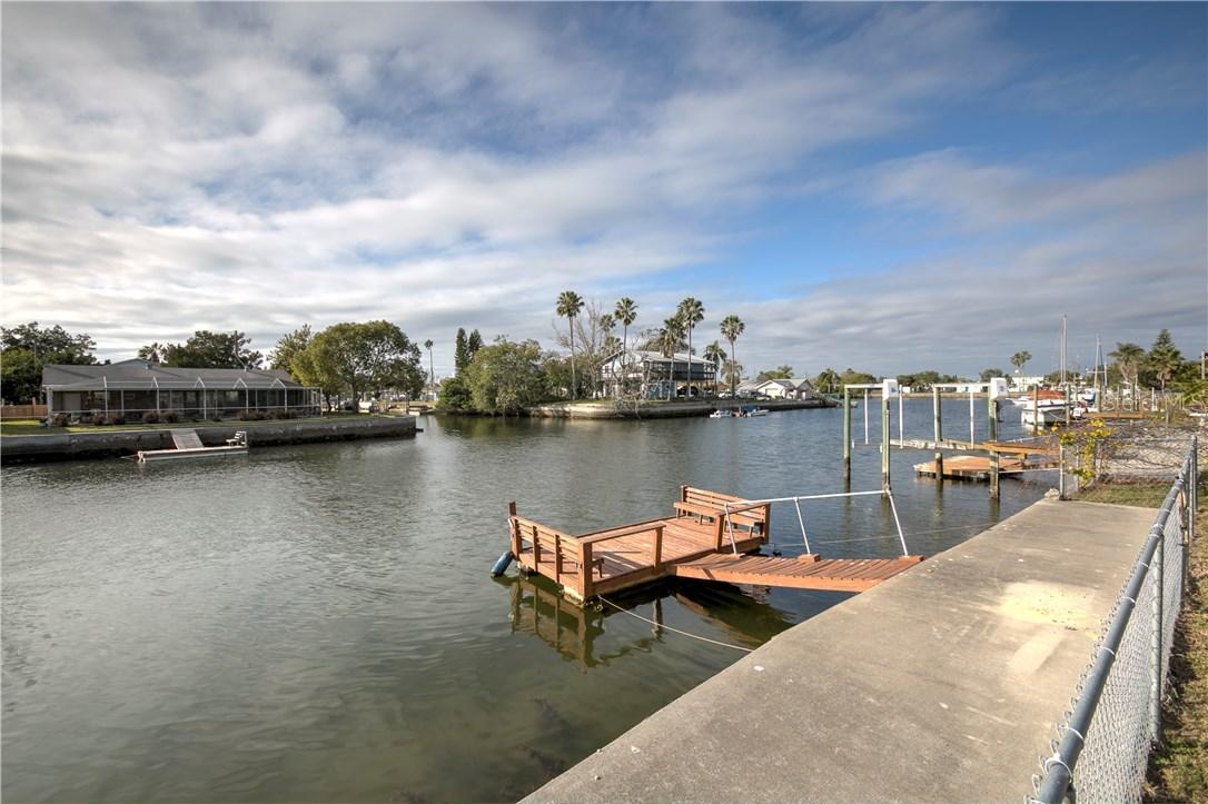 13607 Evelane Dr., Hudson, FL 34667