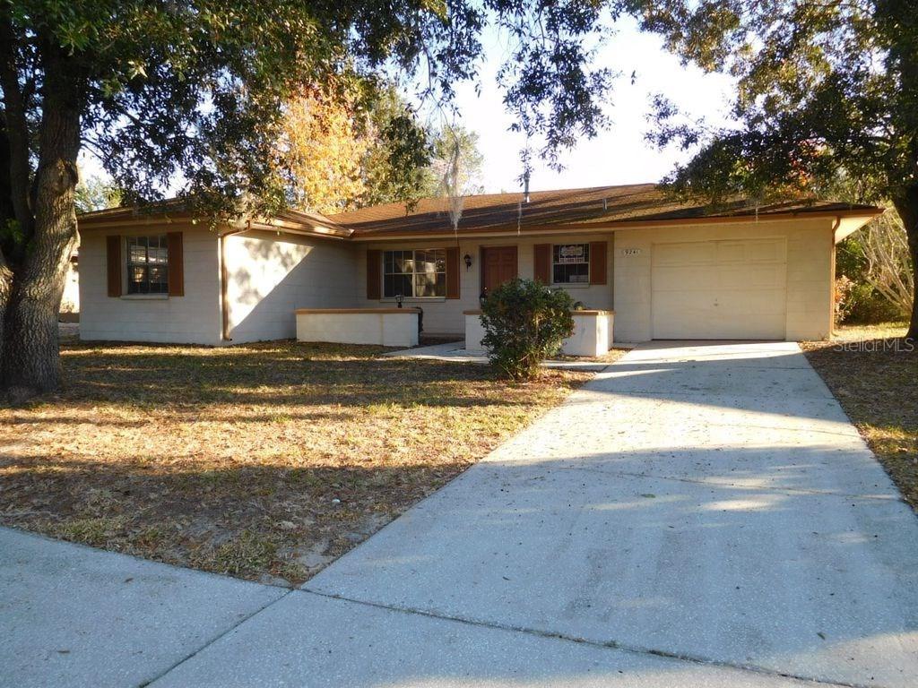 9241 Northcliffe Blvd., Spring Hill, FL 34606