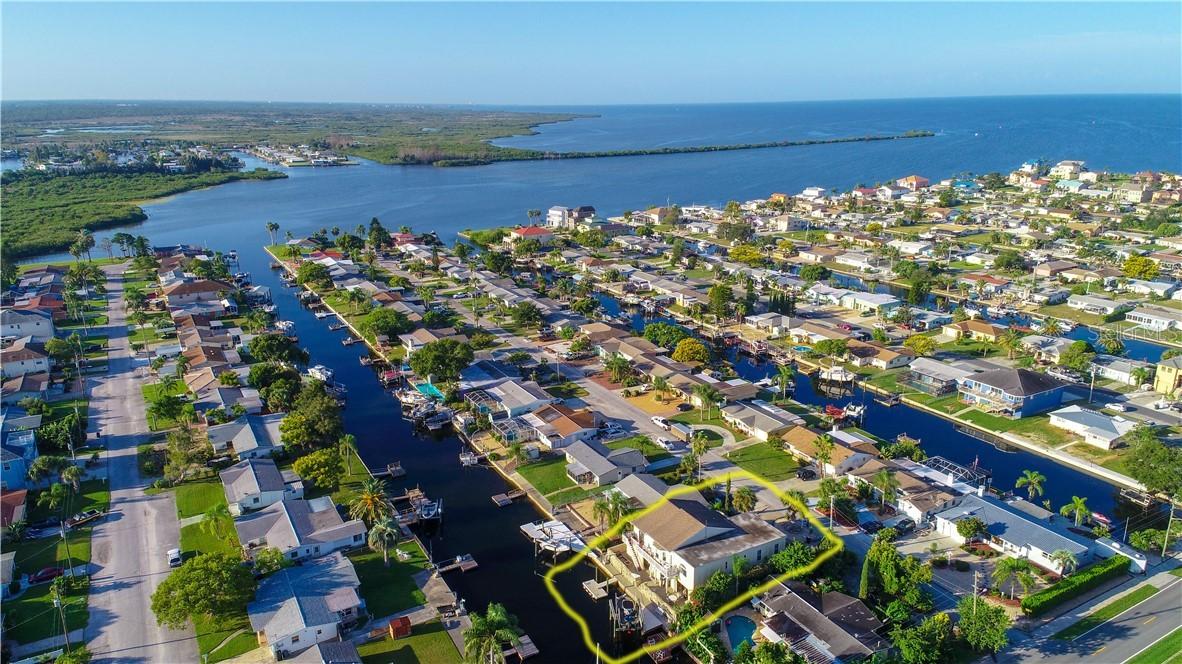 13710 Allyn Dr., Hudson, FL 34667