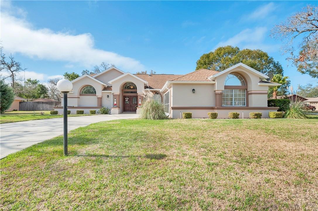 8426 Foxboro Ln., Spring Hill, FL 34608