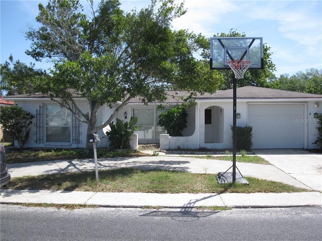 10206 Glen Moor Ln., Port Richey, FL 34668