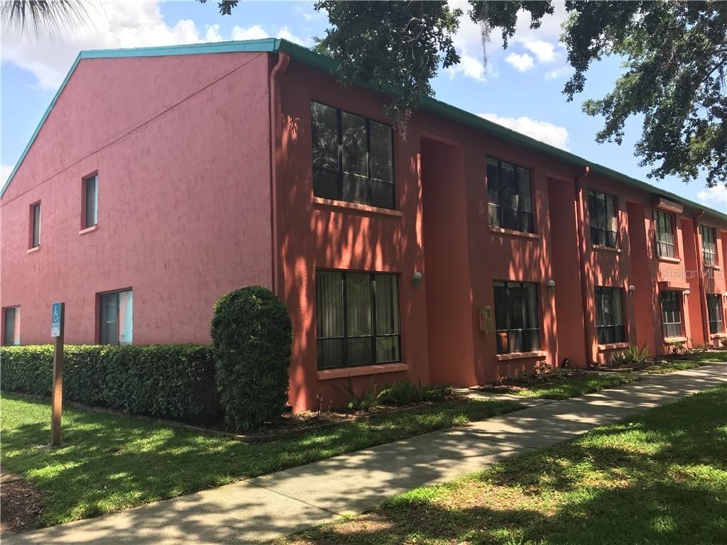 1761 Cupecoy Cir. #N1, Lutz, FL 33558