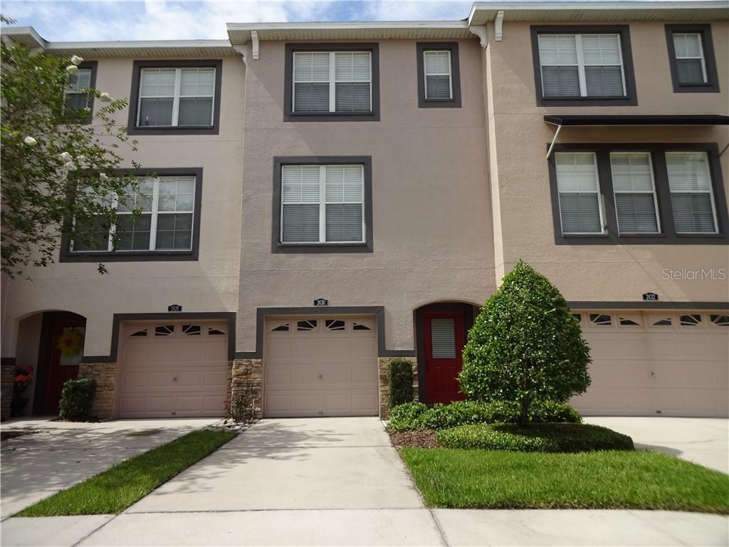 2430 Middleton Grove Dr., Brandon, FL 33511