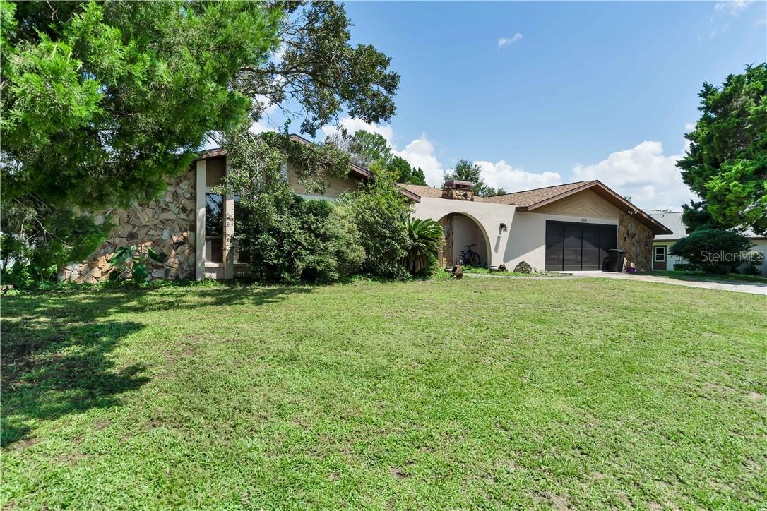 2250 Lema Dr., Spring Hill, FL 34609