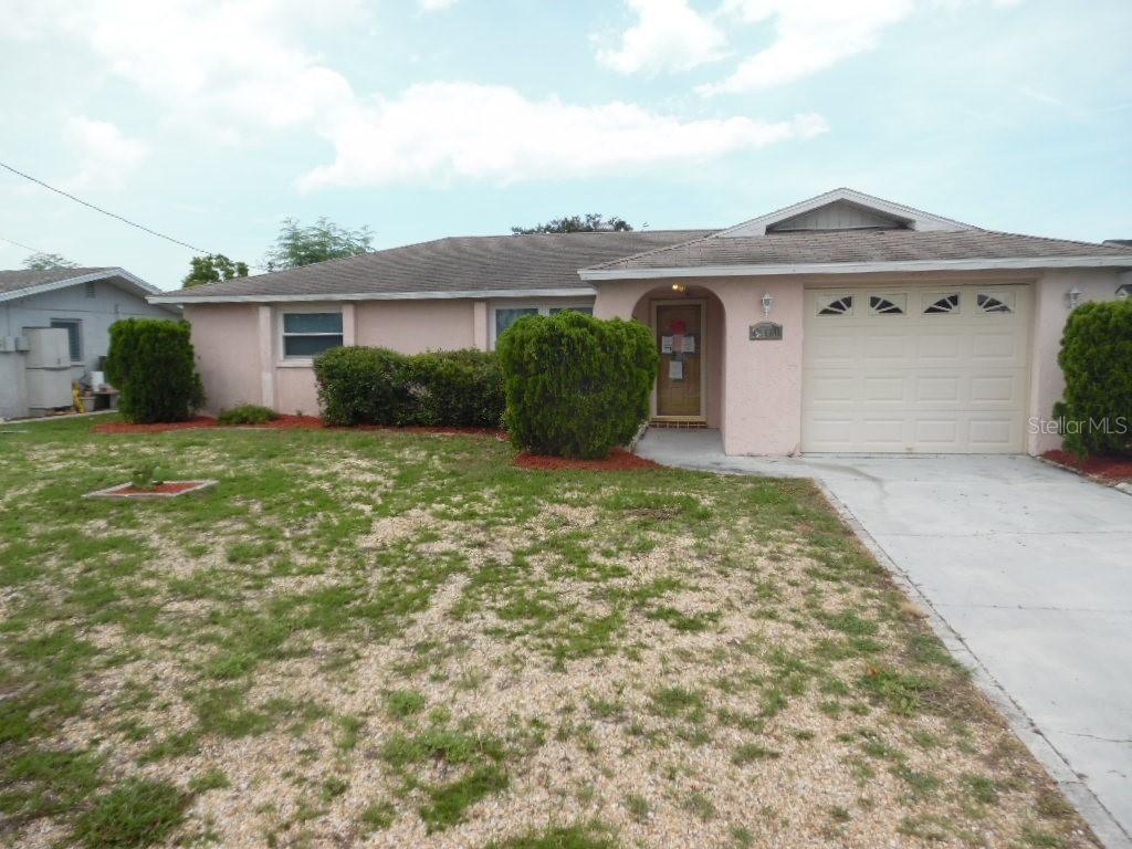 13541 Jennita Dr., Hudson, FL 34667